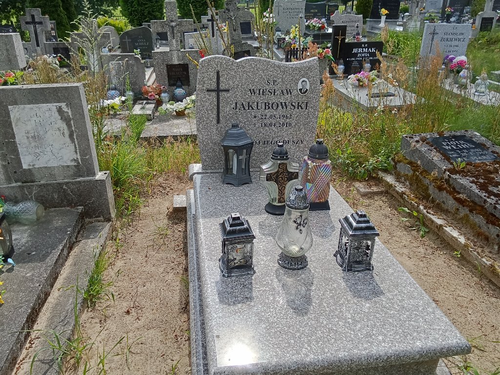 Grób Wiesław Jakubowski