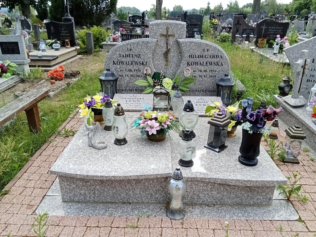 Grób Tadeusz Kowalewski